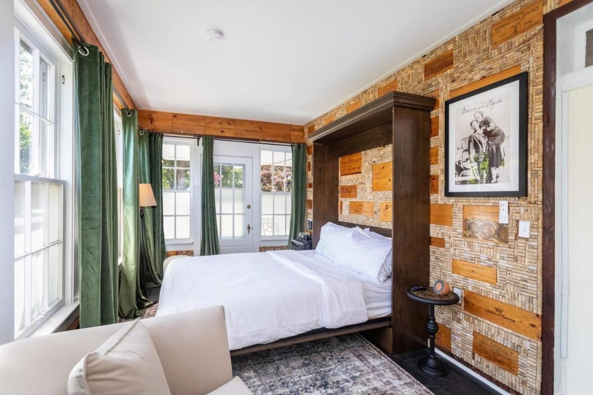 The Legacy Inn 卢雷 外观 照片